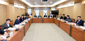  “불합리한 규제 끝까지 쫓아 해결”