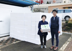 ㈜니껴바이오 이웃돕기 물품전달