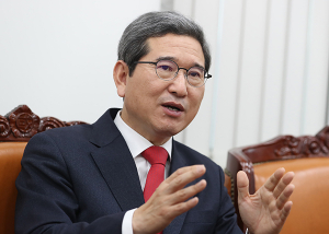 김학용 “진돗개 같은 투쟁력 있는 원내대표 되겠다” 