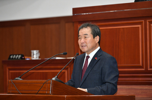 김충섭 김천시장 “일자리창출, 저출산 문제, 지역경제 활성화에 중점 추진”