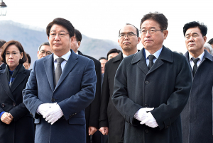 대구시장·경북지사, 영천호국원 합동 참배