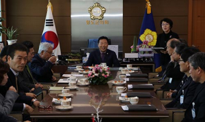 청도군의회, 기해년 새해 집행부와 첫 간담회 가져