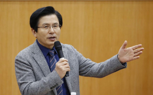 황교안 “한국당 들어간다”…사실상 전대 출마