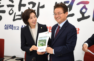 이철우‚ 120조 쏟아붓는 SK하이닉스 공룡 잡는다
