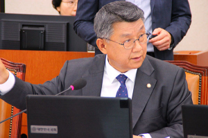 4대강 보 철거 강행, “국론분열 선동정치 중단하라”