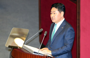 김관영, 선거제案 신속 처리 당내 이견에 “협상의 문제”