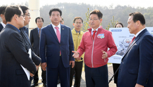 이철우 지사, 군위군서 밀착행보