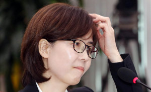 이미선 대치국면 ‘격화’…한국 “검찰고발” vs 민주 “의도불순”