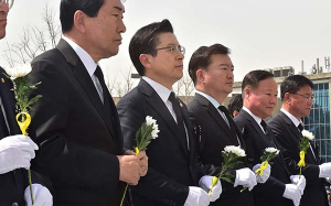 황교안 “세월호 참사, 무거운 책임 느끼지만 혐의 없어”