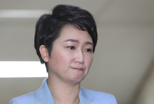 이언주, 바른미래당 탈당…‘패스트트랙 추인’ 반발