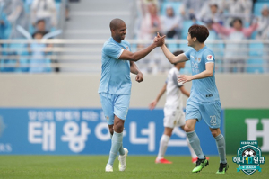 ‘에드가 결승골’ 대구FC, 홈에서 인천 제압