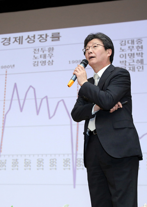 유승민 “내년 총선 어려워도 한국당 다시 안 가”