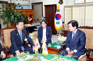 자매결연 45주년 일본 사가에 시장 일행 ‘안동 방문’