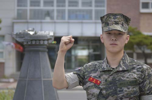 해병대 정유혁 일병, 피 흘리며 곤경에 처한 할머니 도운 선행 ‘화제’