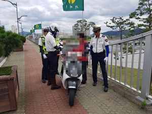 영천경찰, 이륜차 법규단속 강화