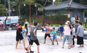 ‘상주 왕산공원 물총대전’ 성황리에 열려