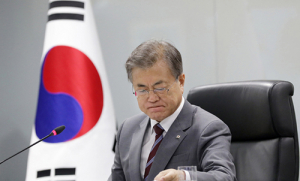文대통령, 조국 임명 막판 고심…부인 검찰 기소 영향인 듯