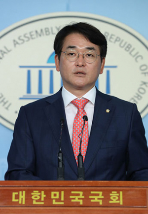 유시민 “화딱지 난다” 발언에 박용진 “뒤끝 작렬”