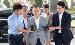 황교안 검찰 출석에 한국당 “우리는 무죄”