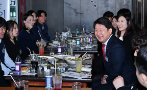 권영진 대구시장, 90년대생 공무원과 소통 나서