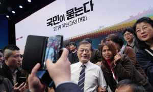 靑 사회수석 “文대통령 국민과의 대화, 굉장히 진솔”
