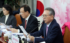 큰 산 넘은 통합당 공천…무너진 친박, 유승민·안철수계 약진