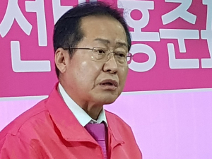 홍준표, 대구 수성을 무소속 출마 여부 ‘태풍의 눈’