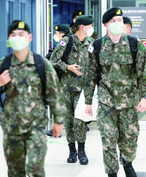 장병 휴가 재개…집으로~