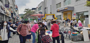 문경시 ‘제1회 파머스 마켓’ 성황리에 열려