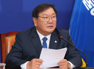 김태년, 원구성 강행 시사 “상임위장 나눠먹기 아냐”