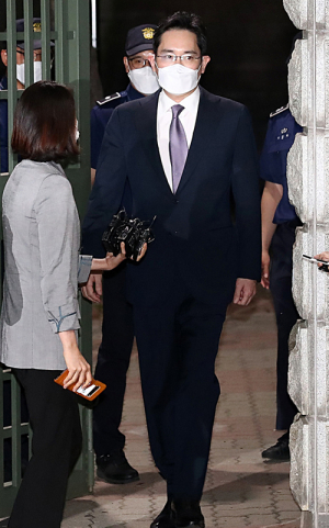 ‘영장기각’ 득실…이재용 실리 챙겼고, 검찰 명분 얻었다