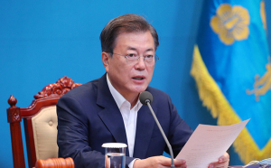 文대통령 “한국판 뉴딜은 ‘대한민국 대전환’ 선언”