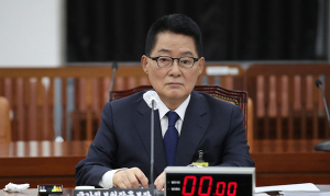 정보위, 박지원 국정원장 청문보고서 채택…야당 불참