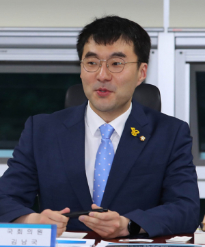 김남국 “이낙연, ‘재난지원금 선별’ 통합당과 한목소리”