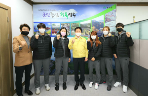 성주군 여자태권도선수단 올해 첫 전국대회서 금메달