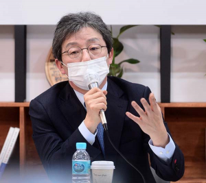 유승민 “이명박·박근혜 잘못 사과…열 번, 스무 번이라도 해야”