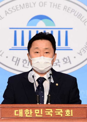 與 “3차 재난지원금 설 전 지급 원칙…피해 계층 집중 지원”