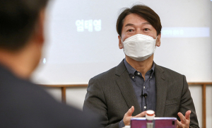 안철수 “서울시장 출마 의사 없어…후보 정해지면 도울 것”