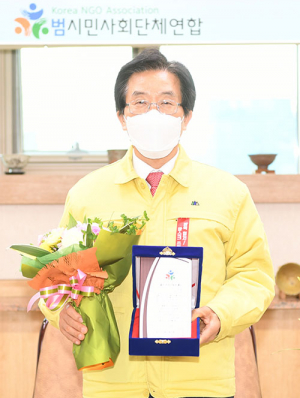 고윤환,올해의인물 좋은 자치단체장상