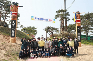 예천 회룡포에 장승 우뚝…“안녕과 번영 기원”