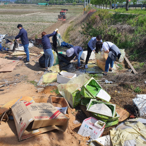 경주 화랑교 일원 정비 월성 행정센터 직원 동참 