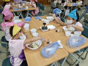 성주 어린이 133명 참외 체험 16회 진행