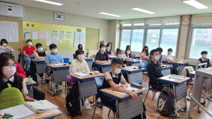 청도 모계중학교 열린 교실 운영 학생과 학부모가 학업 향상 협력