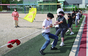 조용한 응원 속 ‘가을 운동회’