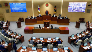 찬반팽팽 ‘군위군 대구편입’ 이번에 결론?…