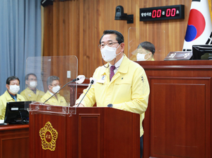 전찬걸 울진군수, 내년도 예산안 제출…시정연설