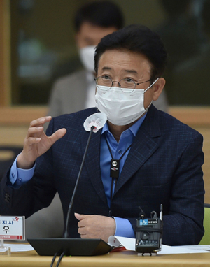 이철우 지사 “행정은 민간과 기업 연결하는 플랫폼”