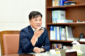 <신년사>“미래 향해 변화의 여정 준비”