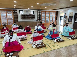 수성구, 외국인 대상 ‘한국전통문화 토요체험’ 운영