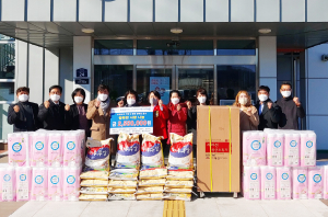 칠곡군 왜관로타리클럽과 왜관가온로타리클럽 이웃돕기